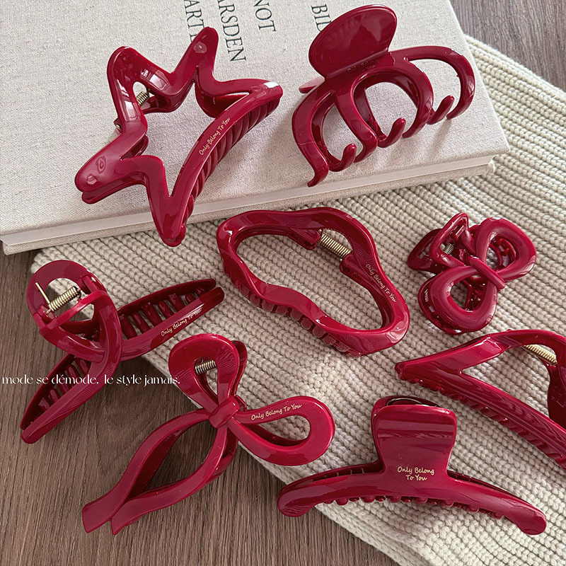 Resin Art Alphabet - New Year Red Collection Large Grab