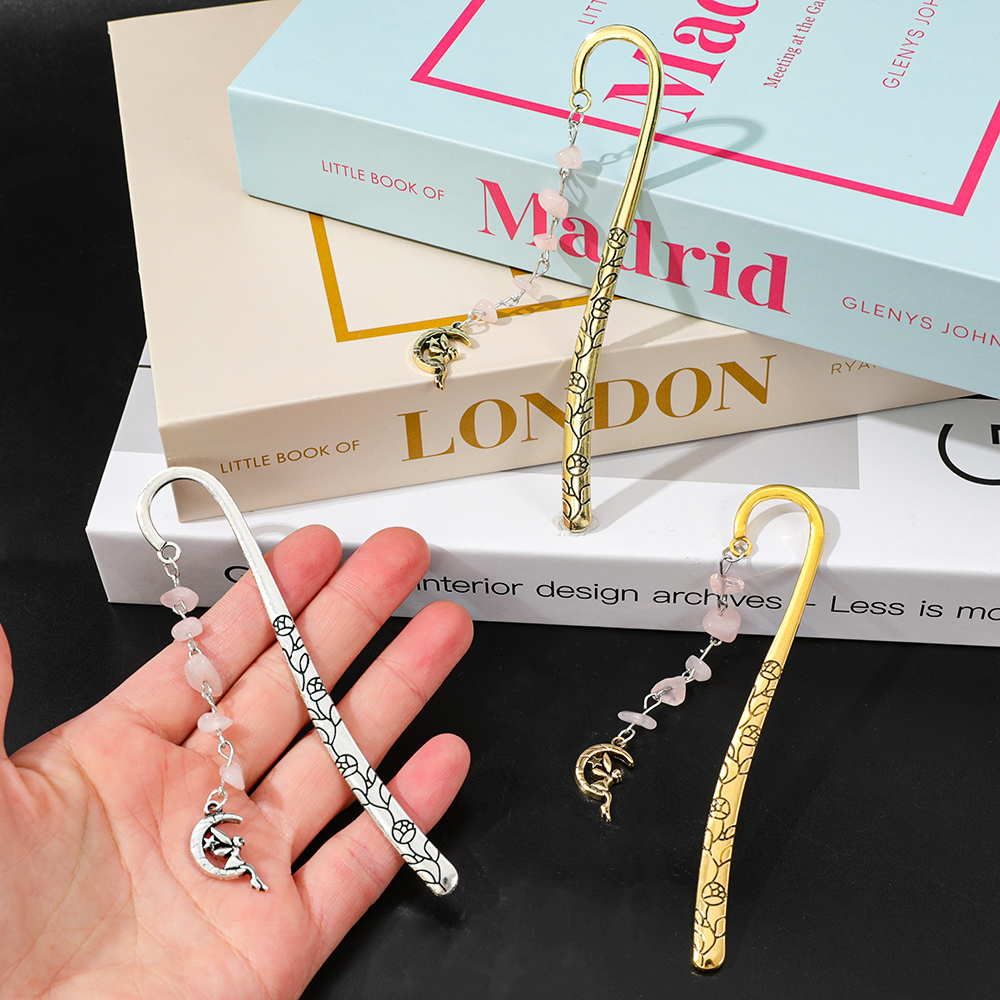 Vintage Metal Bookmarks with C - Resin Art Bookmark 评论和价格
