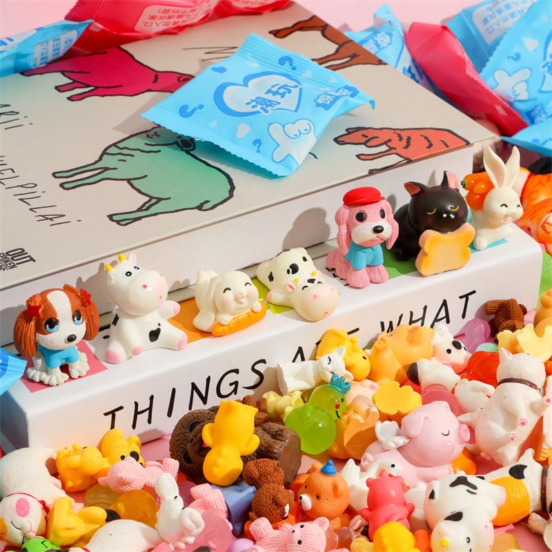 40 Pieces/Set Random Cartoon B - Resin Art Case 评论和价格