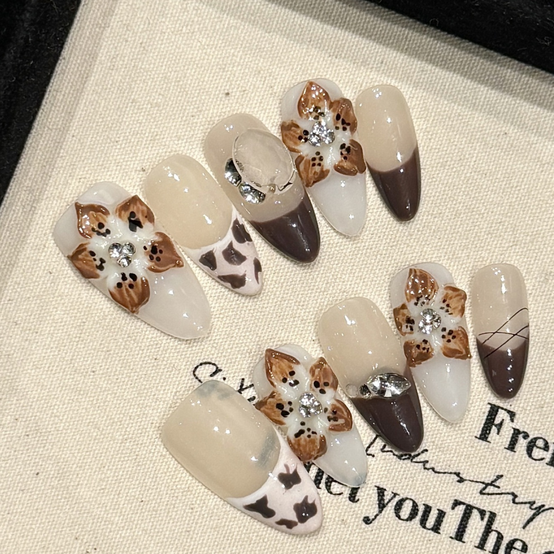 10pcs Glossy Almond Handmade F - Resin Art Flowers 评论和价格