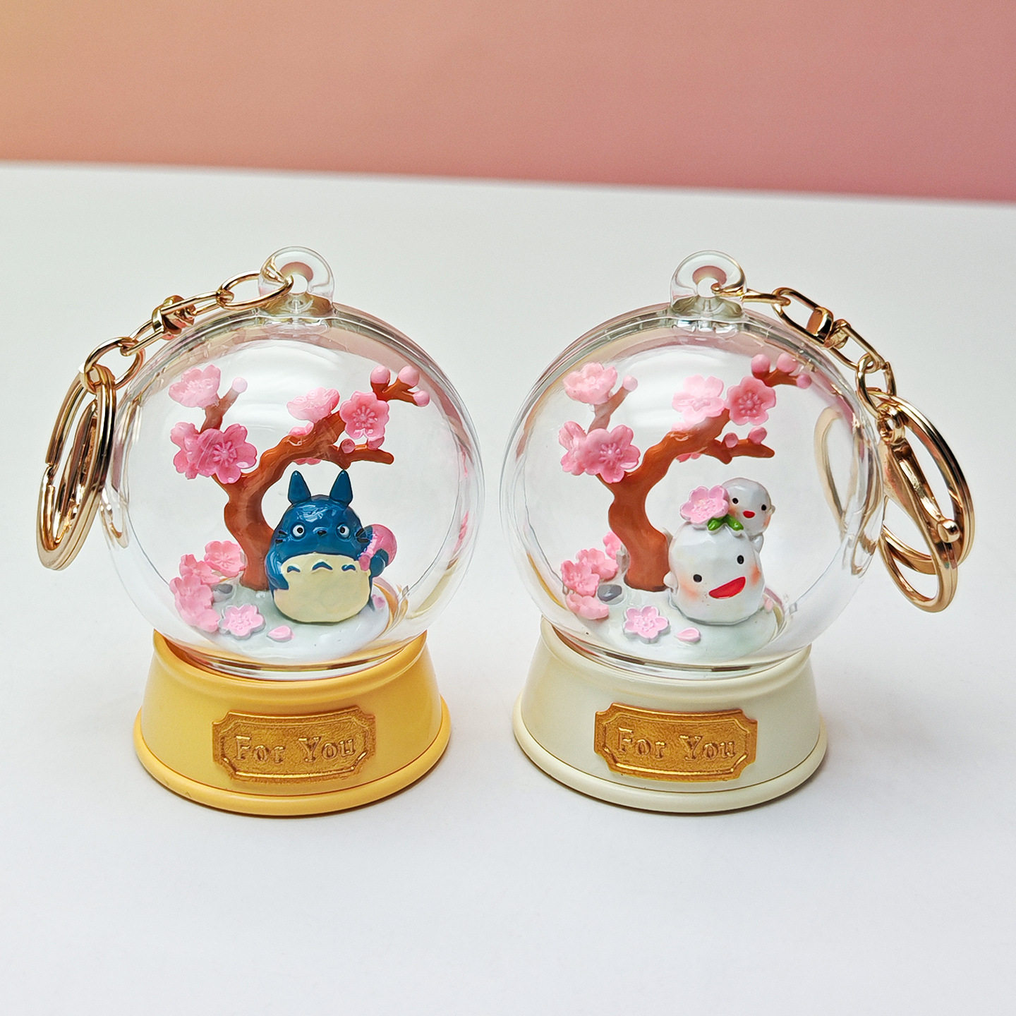 Hayao Miyazaki Keychain Cherry - Resin Art Case 评论和价格